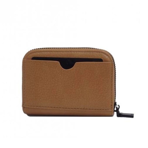 Green vegan leather card case / card holder / wallet - Picture 3 of 5